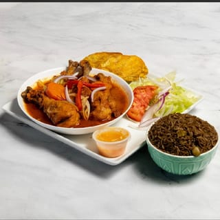 Stew Chicken Complete